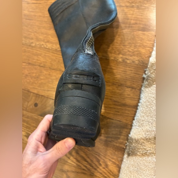 Sorel High Boots - Picture 7 of 10